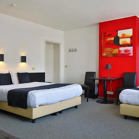 Adoma Hotell